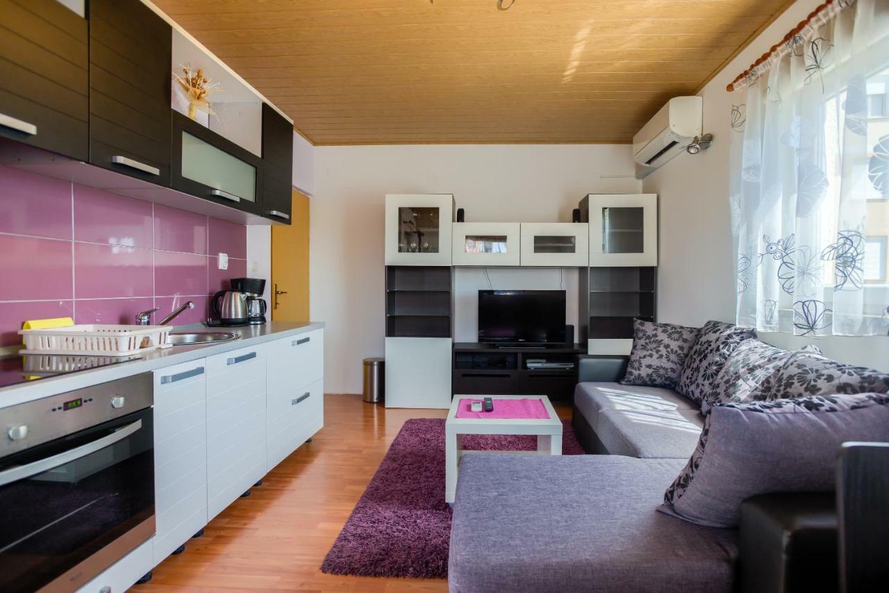 Apartment Monica Liznjan Ngoại thất bức ảnh