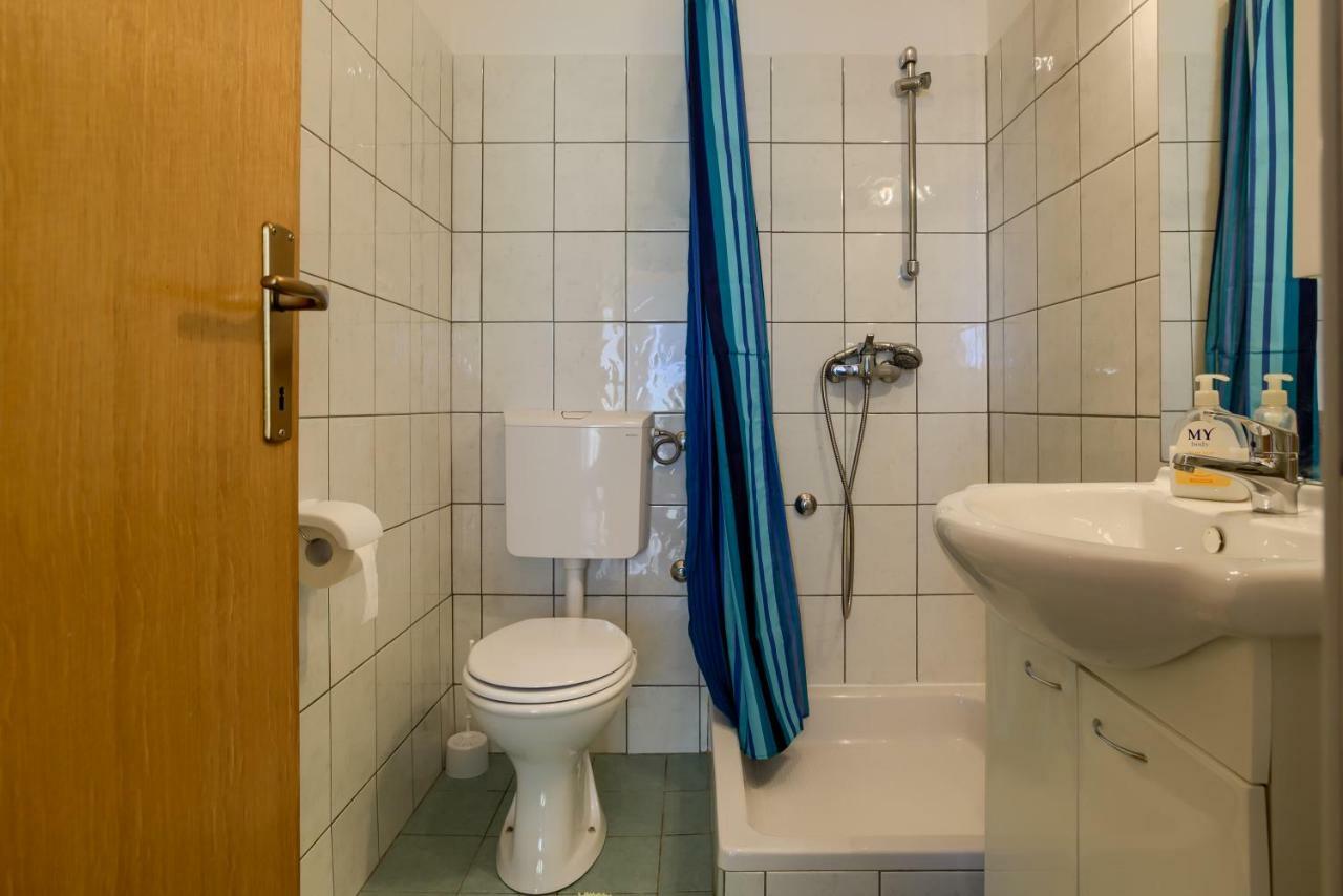 Apartment Monica Liznjan Ngoại thất bức ảnh