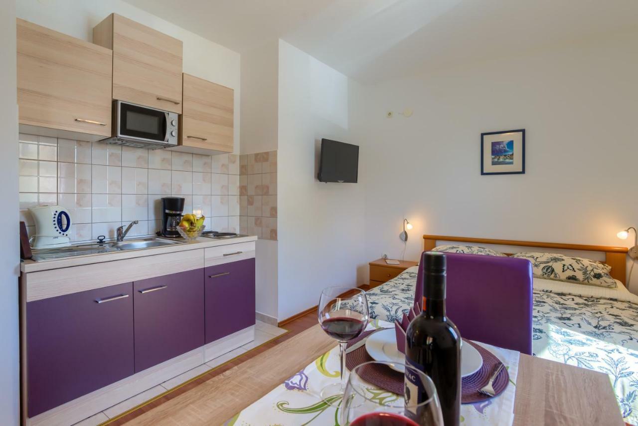 Apartment Monica Liznjan Ngoại thất bức ảnh