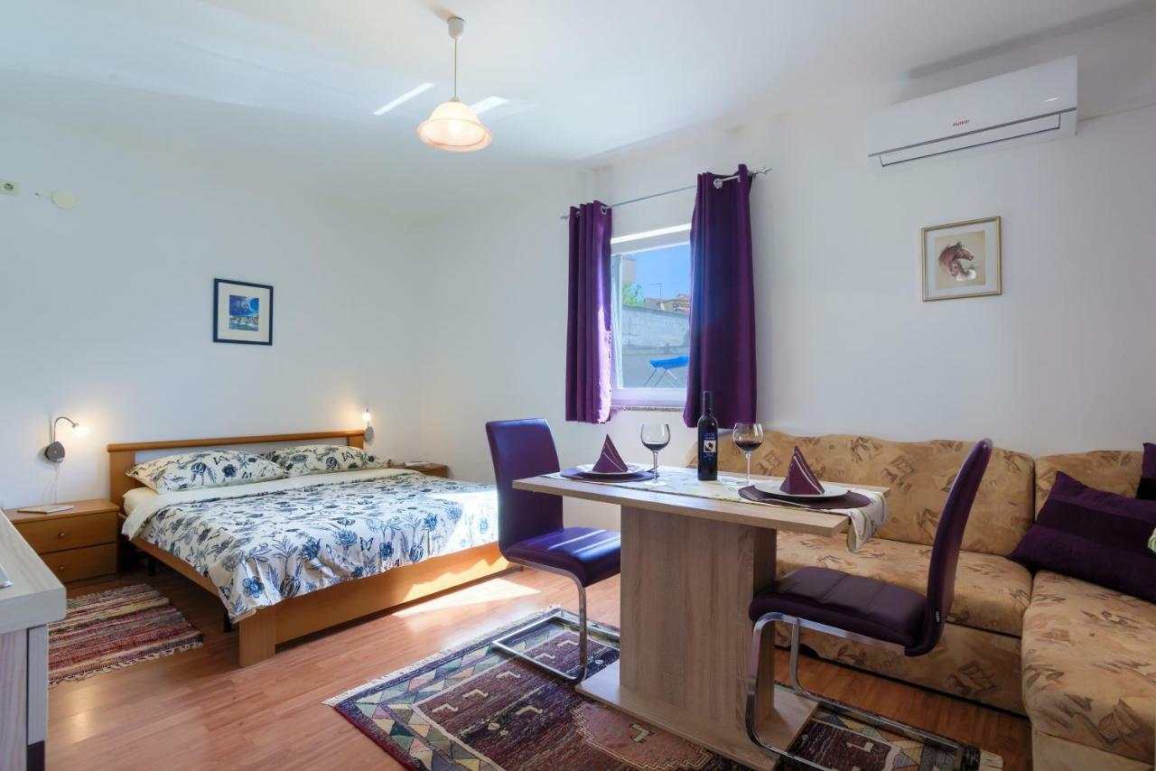 Apartment Monica Liznjan Ngoại thất bức ảnh